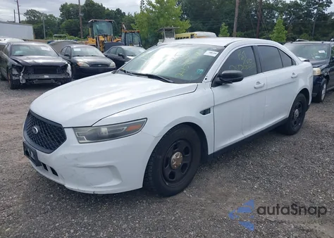 2014 Ford Police Interceptor из США, поврежденный, VIN 1FAHP2MK9EG185837